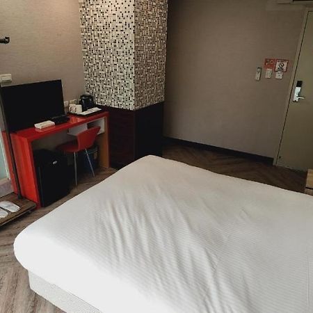 Ximen Garden Inn Tajpej Zewnętrze zdjęcie
