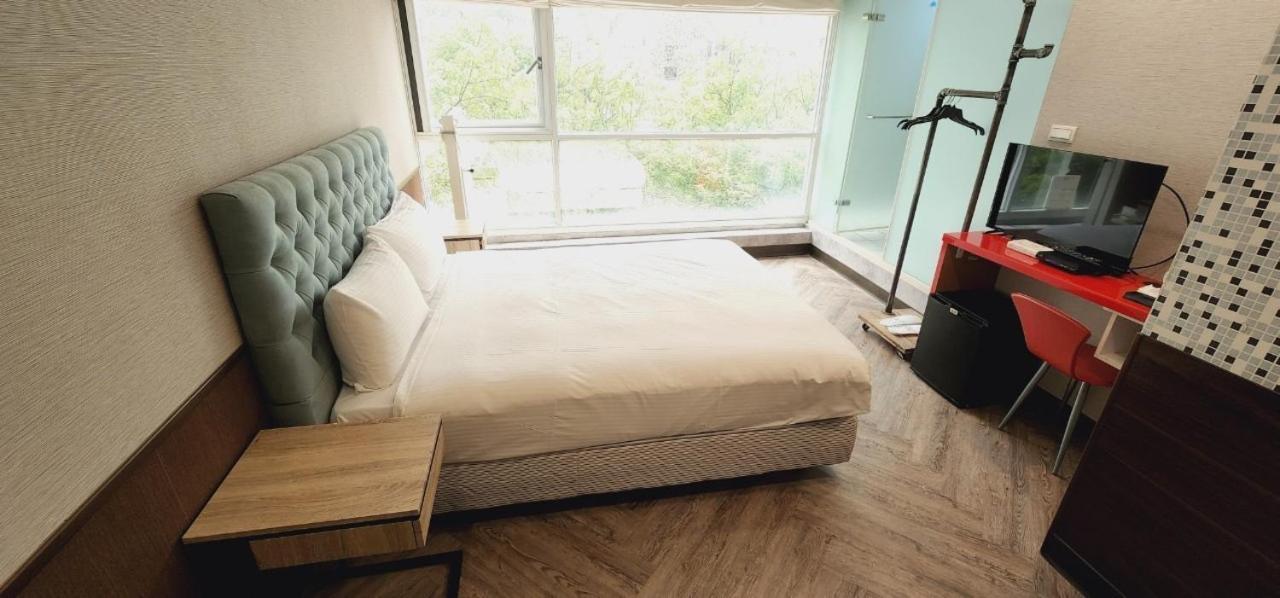 Ximen Garden Inn Tajpej Zewnętrze zdjęcie