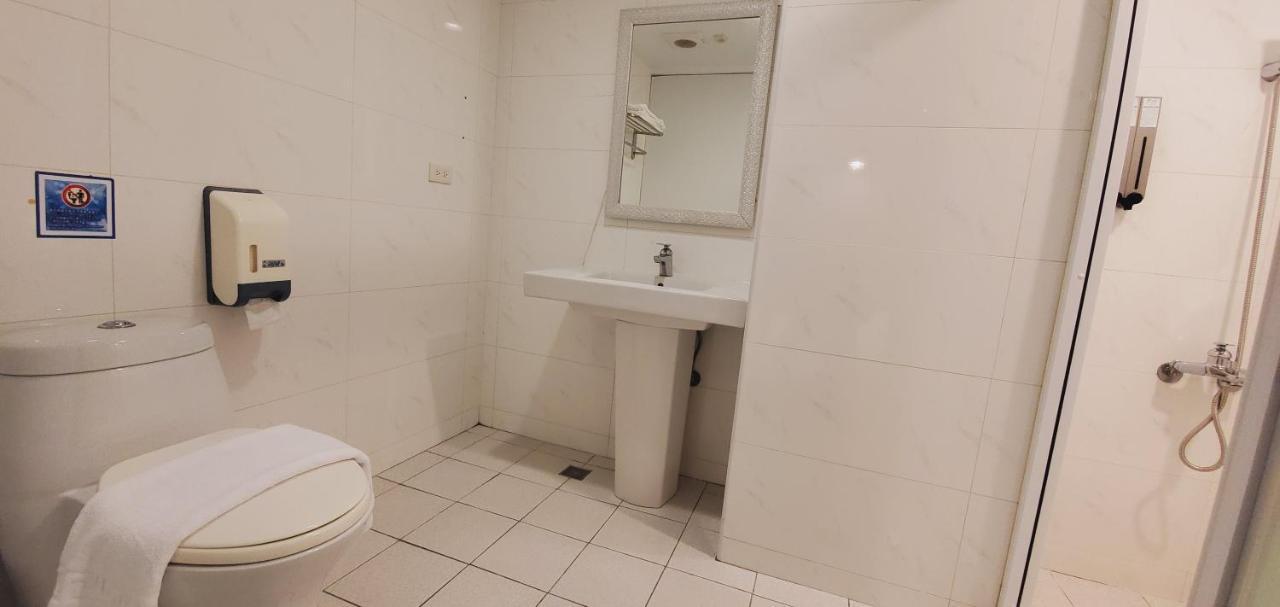 Ximen Garden Inn Tajpej Zewnętrze zdjęcie