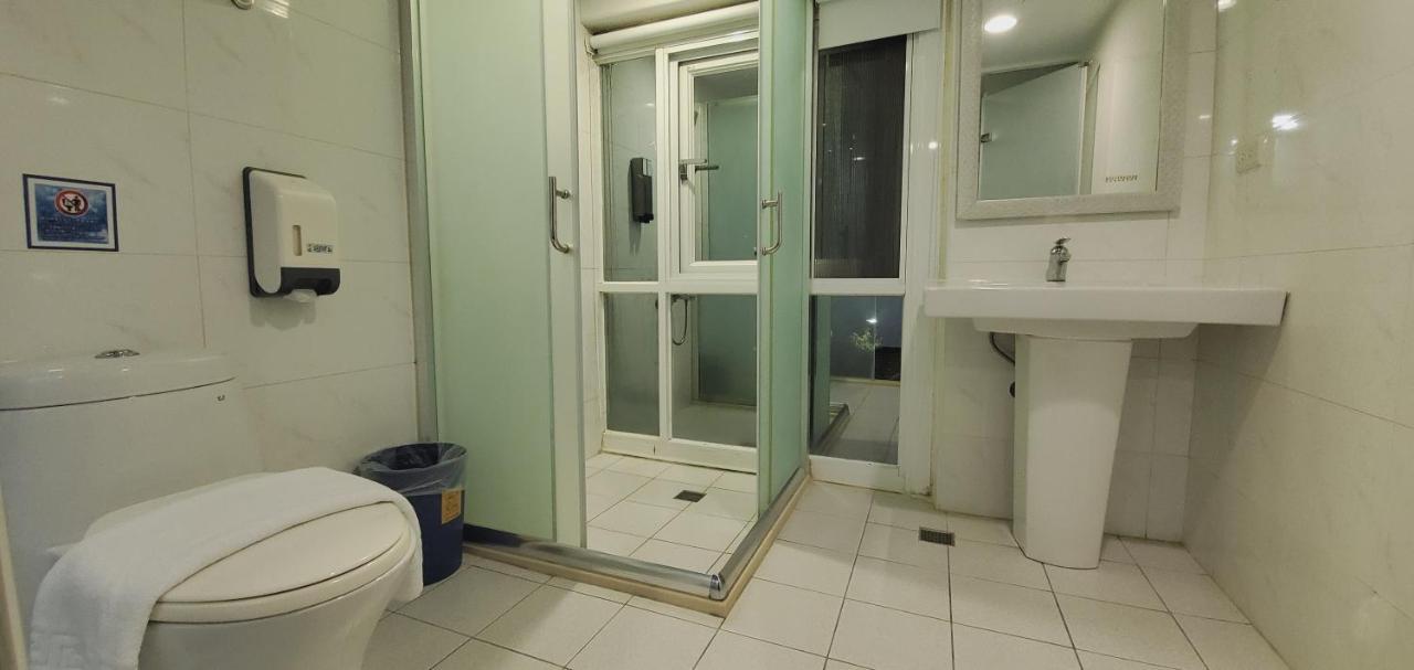 Ximen Garden Inn Tajpej Zewnętrze zdjęcie