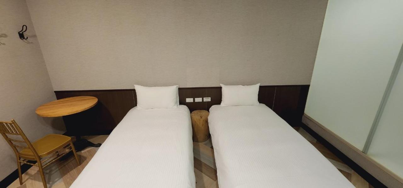 Ximen Garden Inn Tajpej Zewnętrze zdjęcie