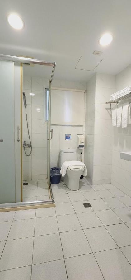 Ximen Garden Inn Tajpej Zewnętrze zdjęcie