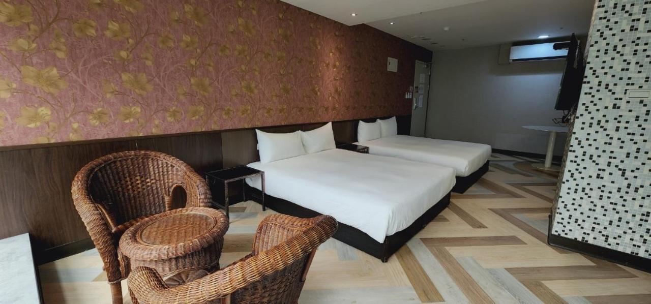 Ximen Garden Inn Tajpej Zewnętrze zdjęcie