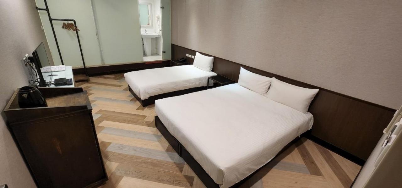 Ximen Garden Inn Tajpej Zewnętrze zdjęcie
