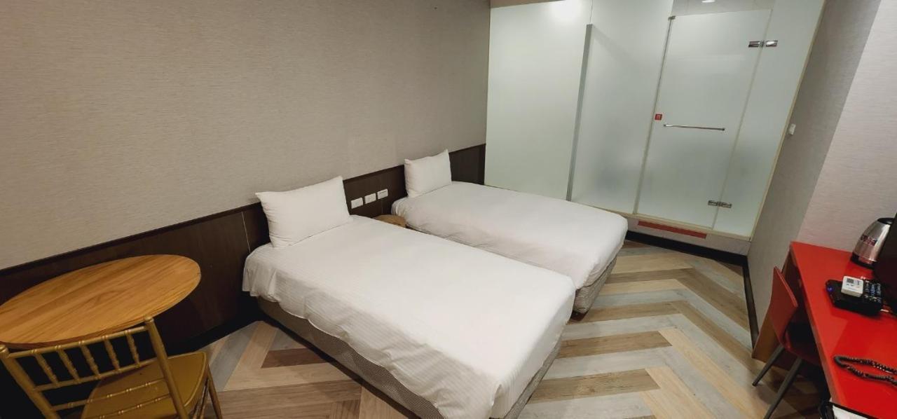 Ximen Garden Inn Tajpej Zewnętrze zdjęcie