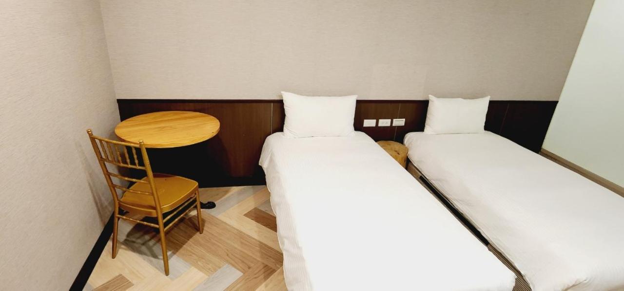 Ximen Garden Inn Tajpej Zewnętrze zdjęcie